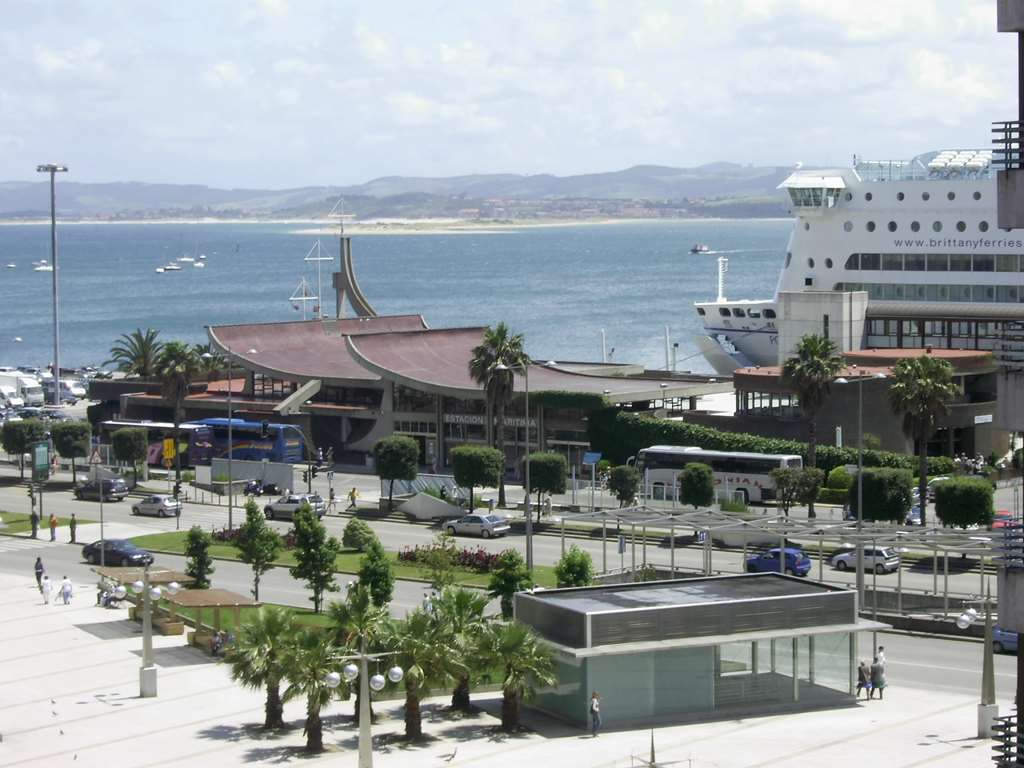 Hôtel Abba Santander Extérieur photo